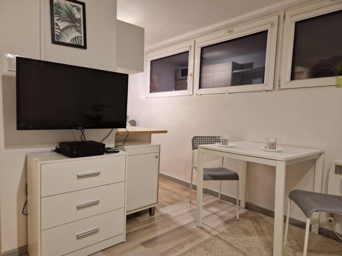 Batorego View Apartment *